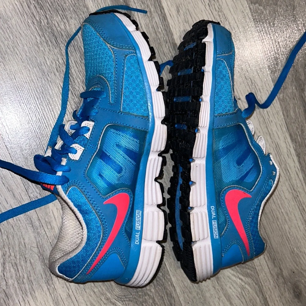 Nike Runner - Picture 2 of 4